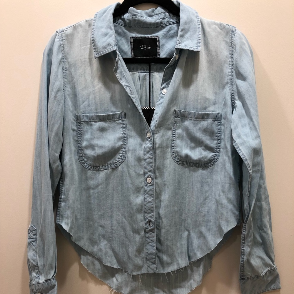 NWT Rails Ingrid raw hem chambray shirt
